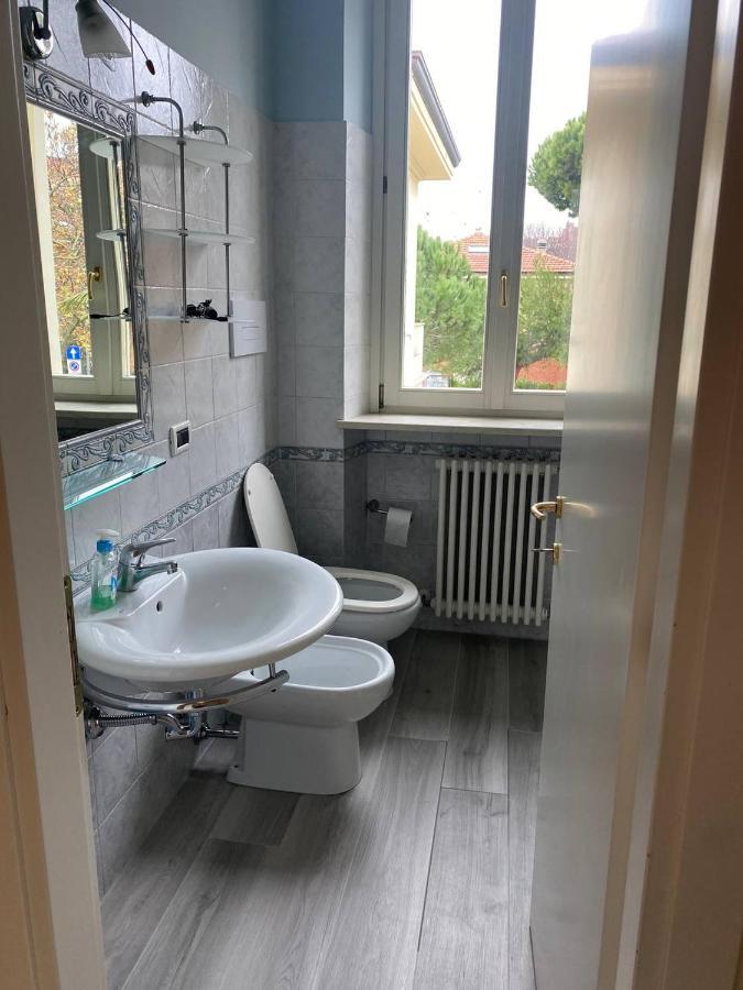 Villa Sante Residence Pesaro Bagian luar foto
